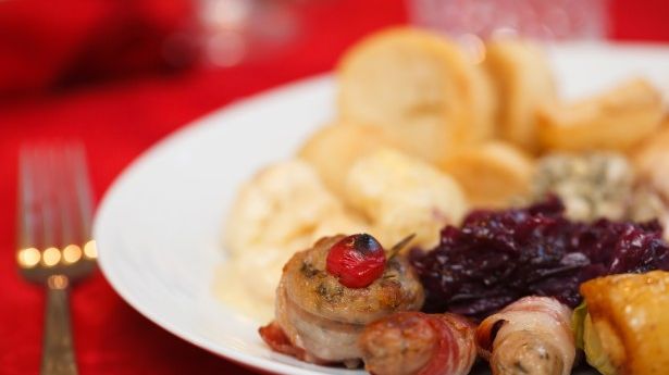 christmas-food-on-a-plate