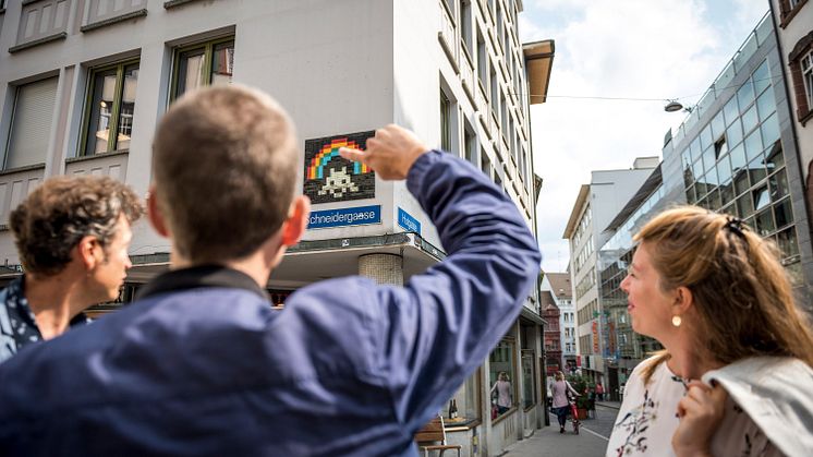 Kurator_Brogli_Kunstwerk_Space_Invader(c)Switzerland Tourism
