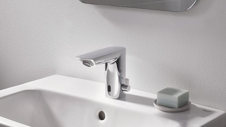 Bau Cosmo berøringsfri armatur_36451000_vejl. pris 3.428kr