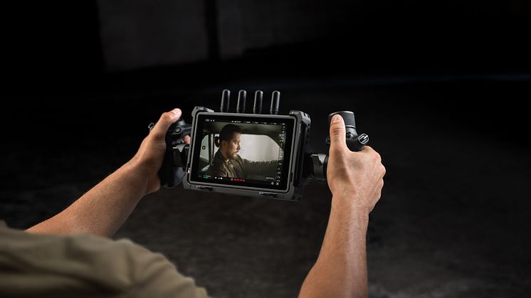 Ronin 4D - Action (monitor and hand grips)