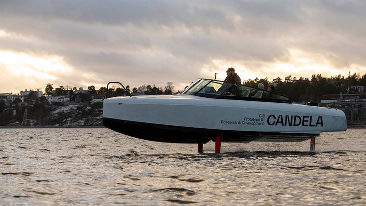 Candela C-8 maiden flight