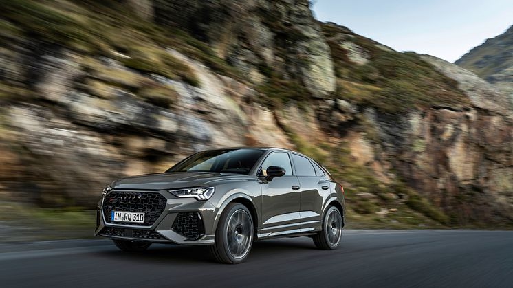 Audi RS Q3 Sportback edition 10 years (Chronosgrå metal)