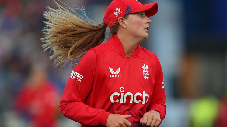 Injury update: Sophie Ecclestone 