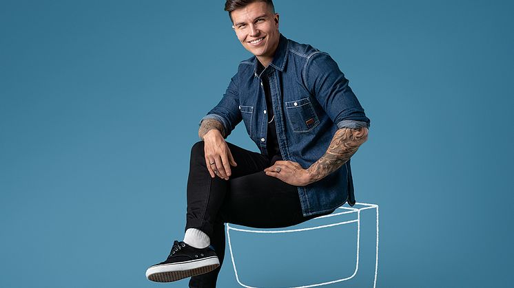 AMBASSADØR FOR DUSJTOALETTET: Geberit har inngått et samarbeid med Atle Petterson rundt dusjtoalettet AquaClean.