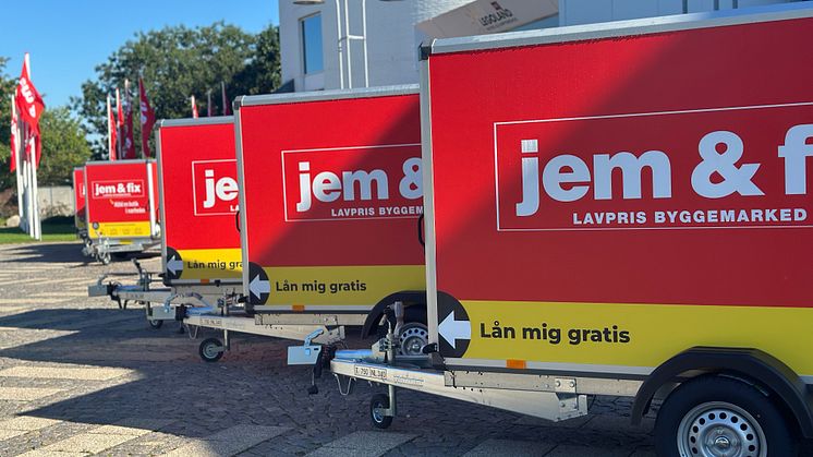 Lavprisbyggemarkedet jem & fix og Freetrailer annoncerede tidligere på året en massiv samarbejdsaftale med 460 gratistrailere. Nu melder parterne ud, at aftalen er kraftig opgraderet, så den i alt kommer til at omfatte 561 trailere, der stilles til r