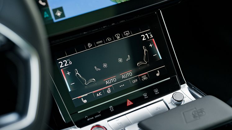 Audi e-tron S Sportback (Plasmablå)