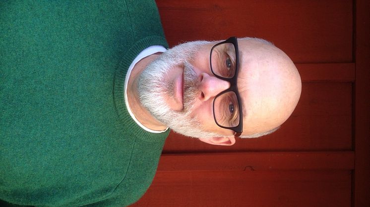 Dan Wolgers startar skrivträning på Konstskolan Basis 