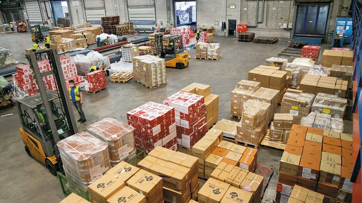 Air cargo operations at Frankfurt Airport are running at full speed during the crisis
