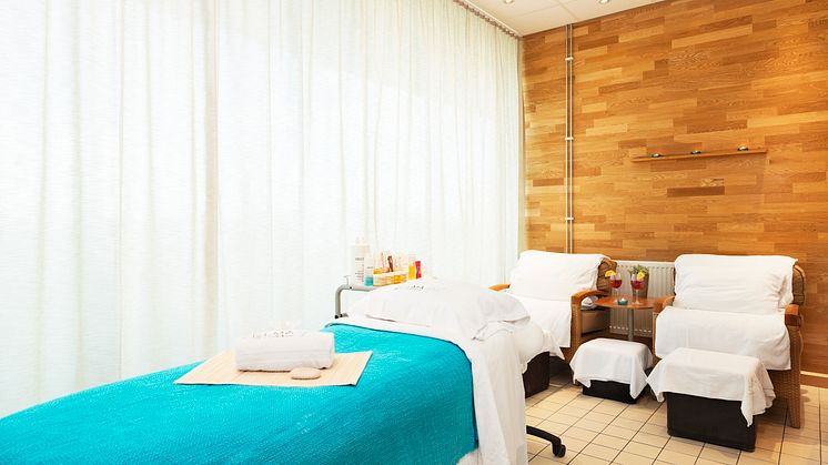 Clarion Hotel Sign - Selma City Spa - Treatment Room