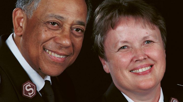 Kommendörerna Clive och Marianne Adams