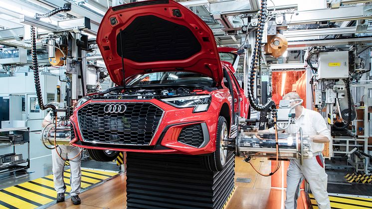 Audi A3 Sportback på produktionslinjen på Audi-fabrikken i Ingolstadt