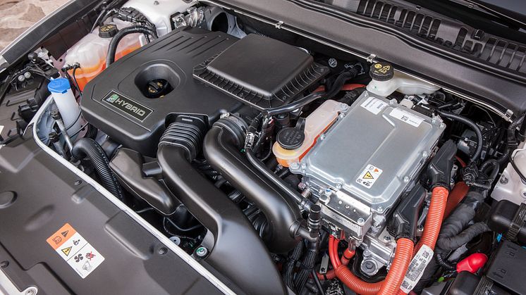 Nye Ford Mondeo Hybrid