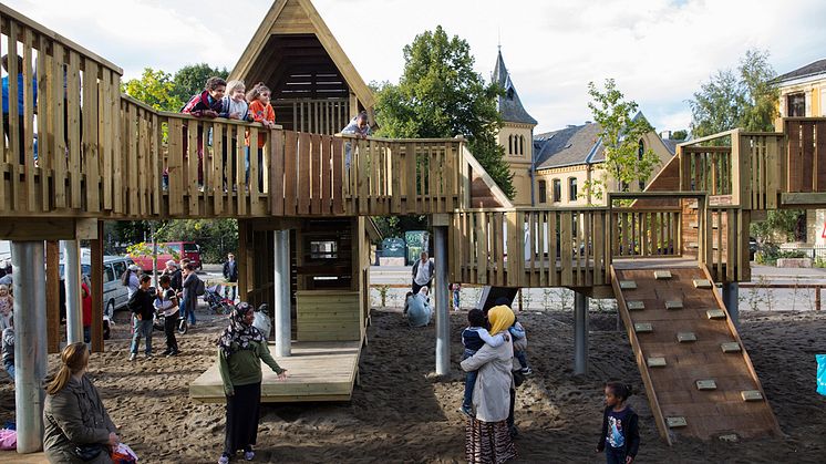 I Gamlebyen i Oslo har det vokst frem en aktivitetspark i et urbant miljø til glede for barn og unge i bydelen. Ildsjeler i den ideelle organisasjonen Gamlebyen Sport og fritid (GSF) har med støtte fra Sparebankstiftelsen DNB gjort det mulig.