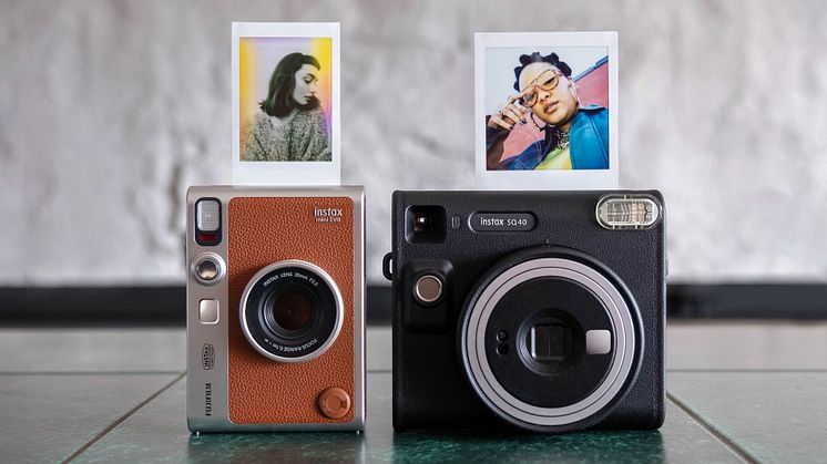 Fujifilm introducerar INSTAX SQUARE SQ40 instant-kamera! 