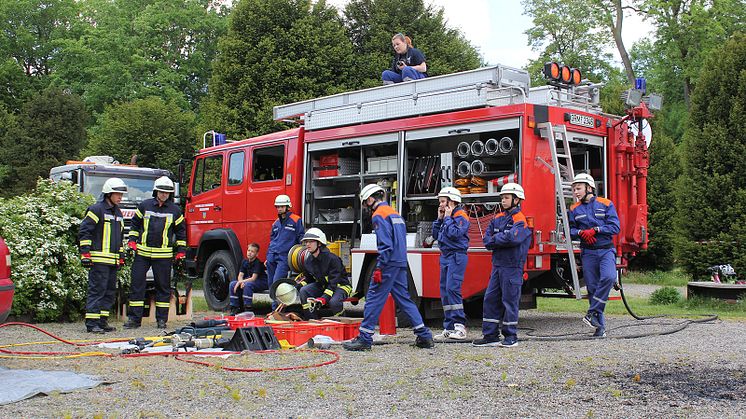 1. Blaulichttag - Kameraden zeigen (Bären-)Herz