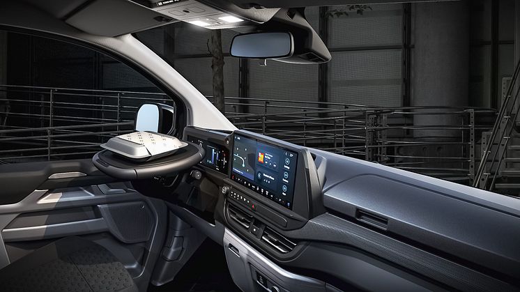 Ford E-Transit Custom (22)