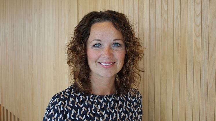 Alexandra Gahnström, Barnens försäkringsexpert
