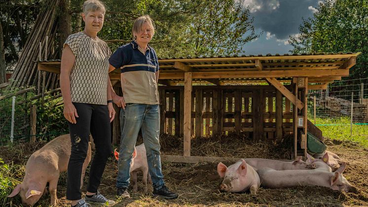 Carina Roos är projektledare och Berit Hardselius är lantbrukare i projekt 2000 m²