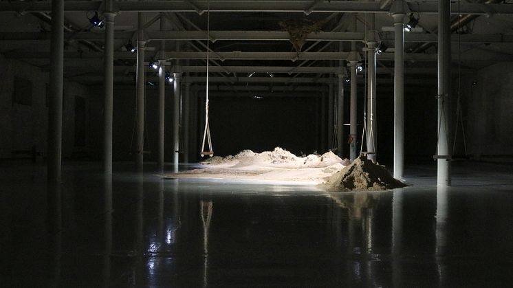 Installationsvy, utställningen Älskade älskade älskade, av Gylleboveket på Färgfabriken