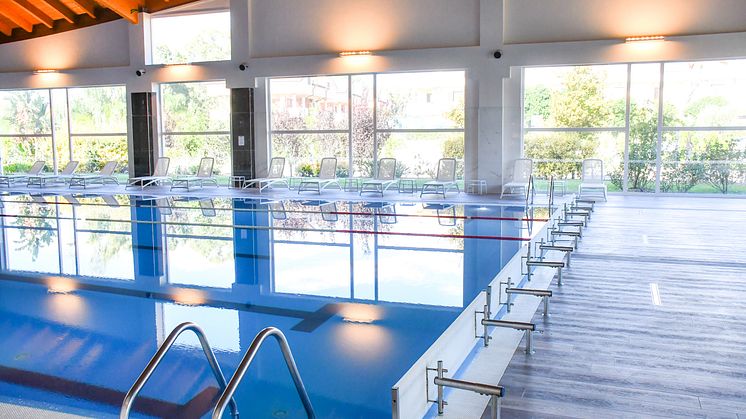 Indoor Pool Maritim Resort Calabria.jpg