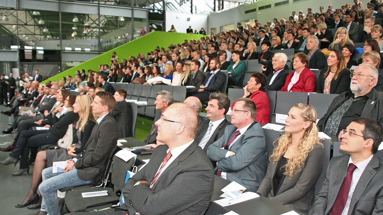 Verabschiedung der Absolventinnen und Absolventen des Akademischen Jahres 2013/2014