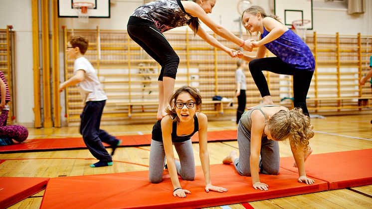 Träna med Cirkör i sommar. Foto: Linnea Svensson Arbab