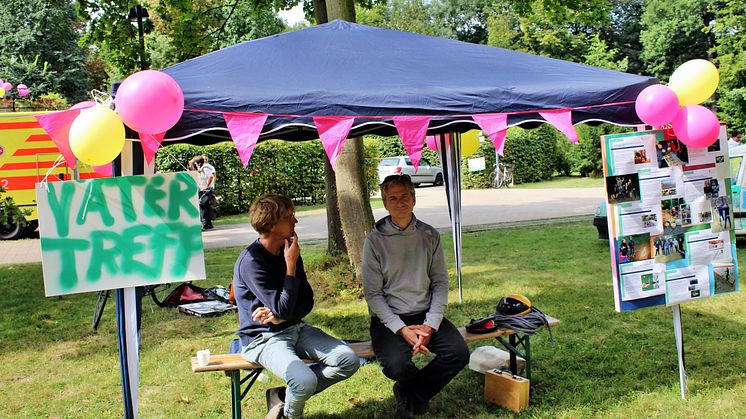 Tag der offenen Tür im Kinderhospiz: Bärenherz-Familienfest lockt mehr als 1.500 Besucher in den Kees’schen Park