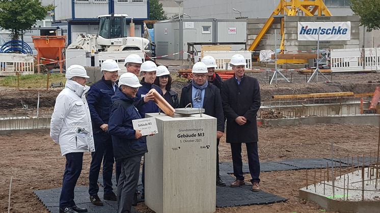 Grundstein für neues Bürogebäude M3 der TEAG in Erfurt gelegt