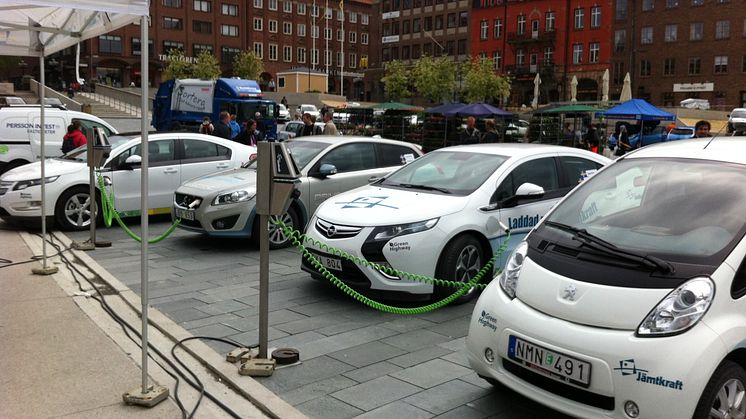 ChargeStorm laddar upp deltagarna i Zero Rally 2012
