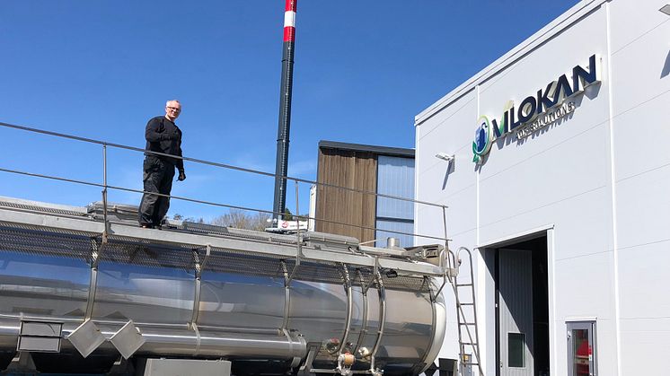 Lossninga av glykol från Bromma flygplasts som ska renas och återvinnas.