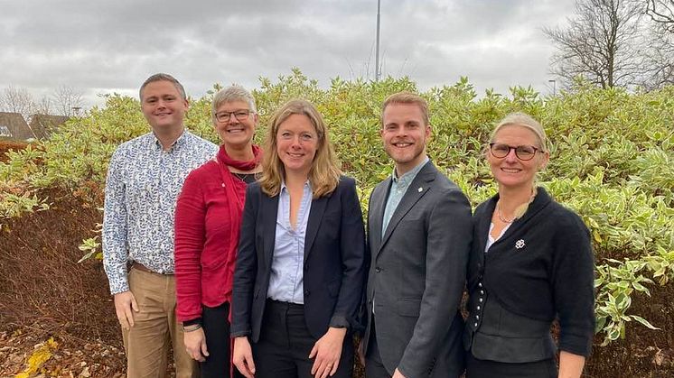 Centerpartiets kandidater plats ett till fem på riksdagslistan i Skåne län södra. Från vänster: Ola Olsson, Anneli Kihlstrand, Stina Larsson, David Liljedal, Ulrika Axelsson.