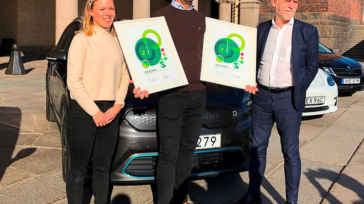 Johanna Grant, ordförande Gröna Bilister, Adnan Hurtic, produktchef Kia Motors Sweden och Daniel Helldén (MP), trafikborgarråd Stockholm.