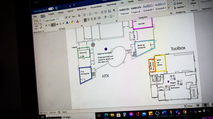 Escape rooms på Tradium HTX tager udgangspunkt i skolens lokaler og den undervisning der foregår der.