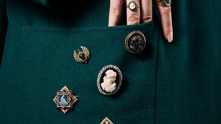 The Cameo Collection – Fine Art & Antiques