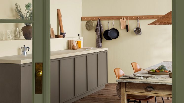 JOTUN_LADY_1276-Soft_11012-Rustic-Brown_8575-Natural-Green