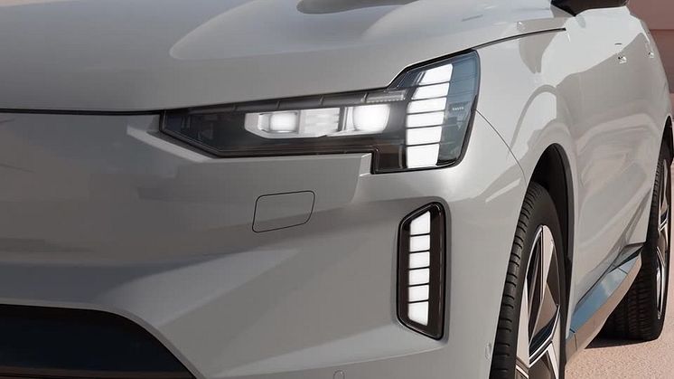 Ultimate_Thor_Hammer_Headlight_Animation.mp4