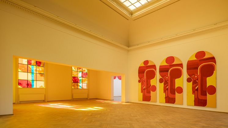 Alexander Tovborg, Church Windows (nature), 2023. The Apple I 2023. Eve, 2022-23