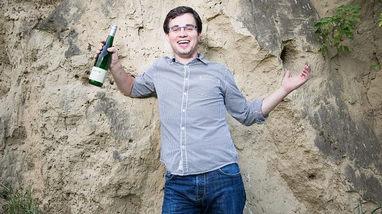 Franz Leth Jr, med vinmakaryrket i blodet gör han vin som vinner hjärtan och fyndbetyg i Sverige.  Foto: Anna Stöcher