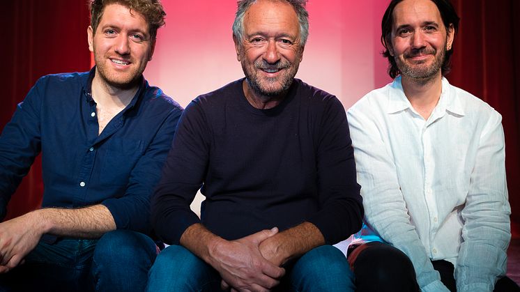 Ulf Dohlsten regisserar nya föreställningen "Lasse i Gatan" med Bröderna Victor & John på turné våren 2022!