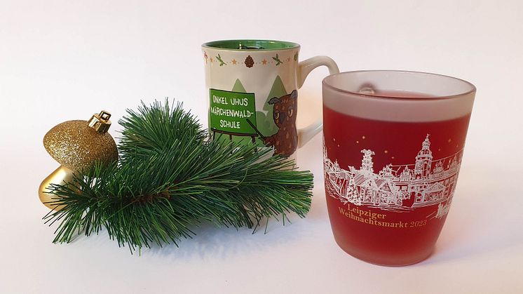 Die neuen Tassen für den Leipziger Weihnachtsmarkt 2023 - Foto: Stadt Leipzig 