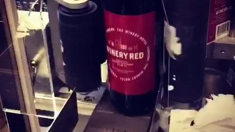 Nystart i vineriet - ny etikett och ny blend men samma goda vin