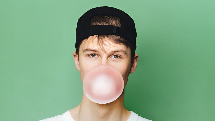 Victor Leksell släpper tolkning av Veronica Maggios ”Snälla bli min”  tillsammans med Spotify Studio It’s Hits