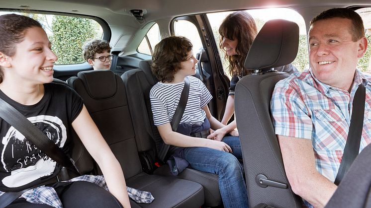 Ford C-MAXit tarjoavat mukavaa matkustamista kaikille