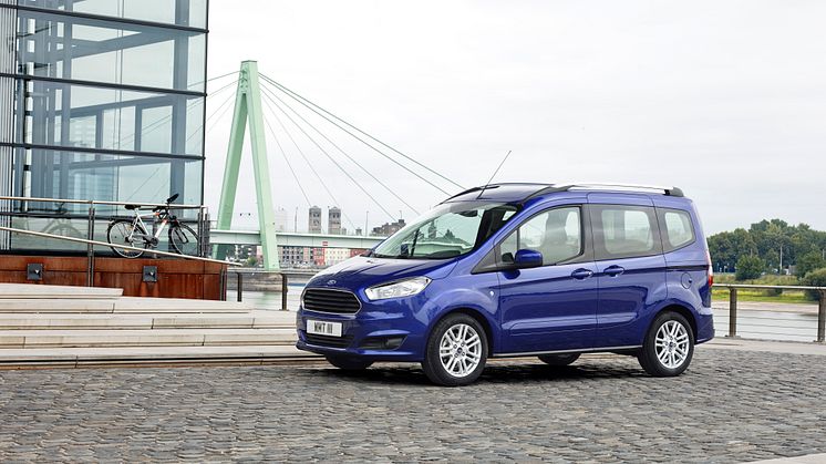 Nye Ford Tourneo Courier 