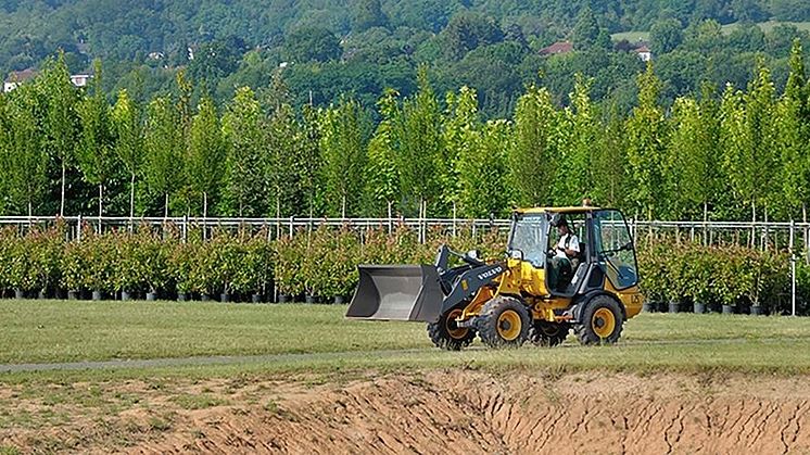 Volvo L25 Electric hos kunden Leick Baumschulen 