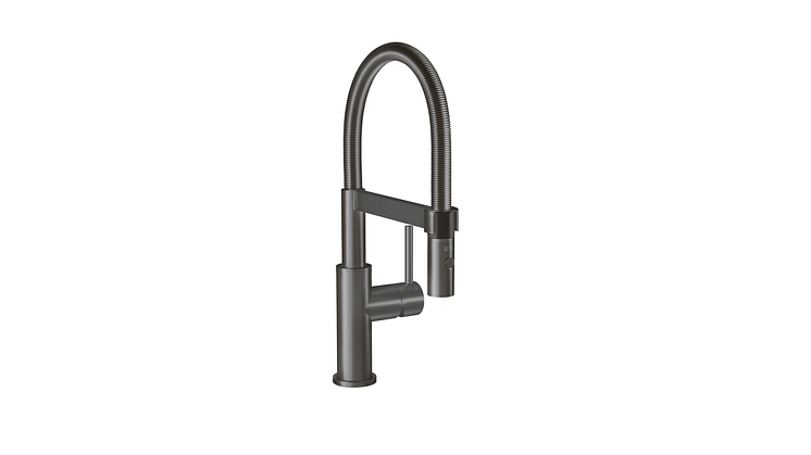 Perfect for the cooking professional at home – Steel Expert Compact for smaller kitchens and sinks under wall cupboards 