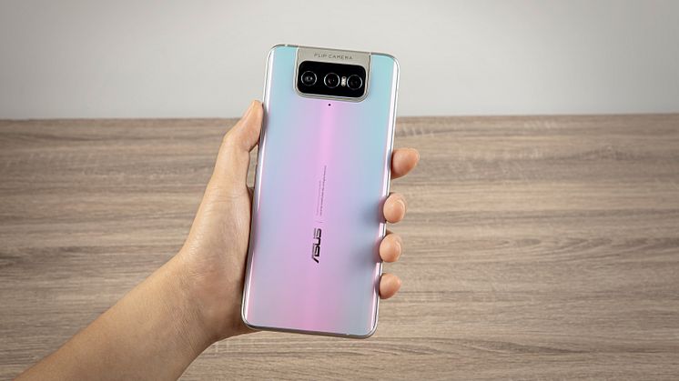 ZenFone 7
