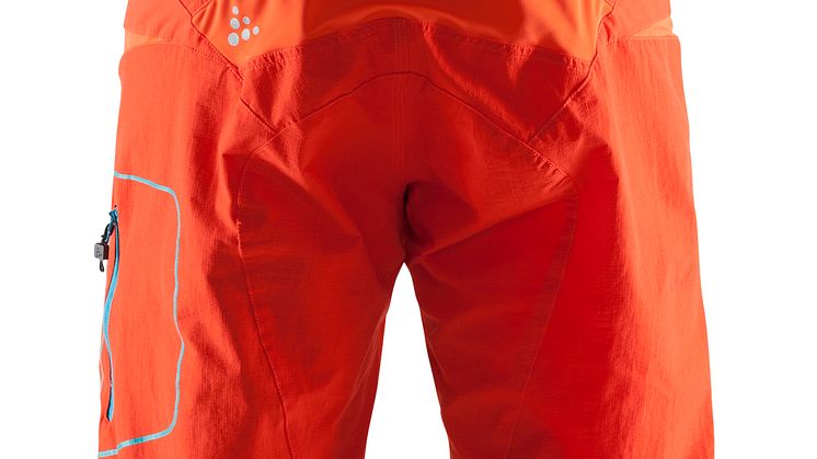 X-Over Shorts, herr