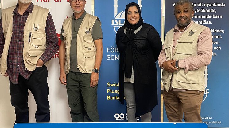 Sedan flera år tillbaka bedriver Islamic Relief Sverige verksamheten Medkänsla, som bland annat riktar sig till utsatta grupper såsom nyanlända, asylsökande och hemlösa. På Medkänsla erbjuder Islamic Relief olika typer av tjänster. Läs mer här! 