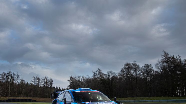 0475_DG_Ford_Rally1_23